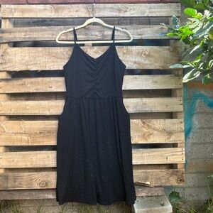 Yathon Black Ruched Midi Dress